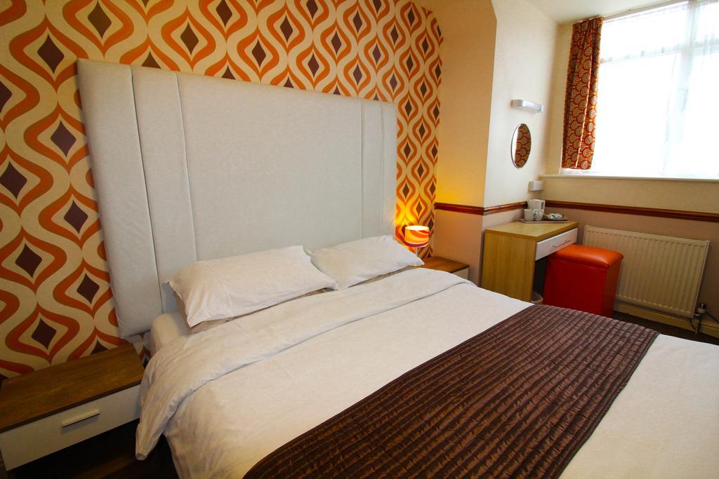 The Scarborough Travel And Holiday Lodge 外观 照片