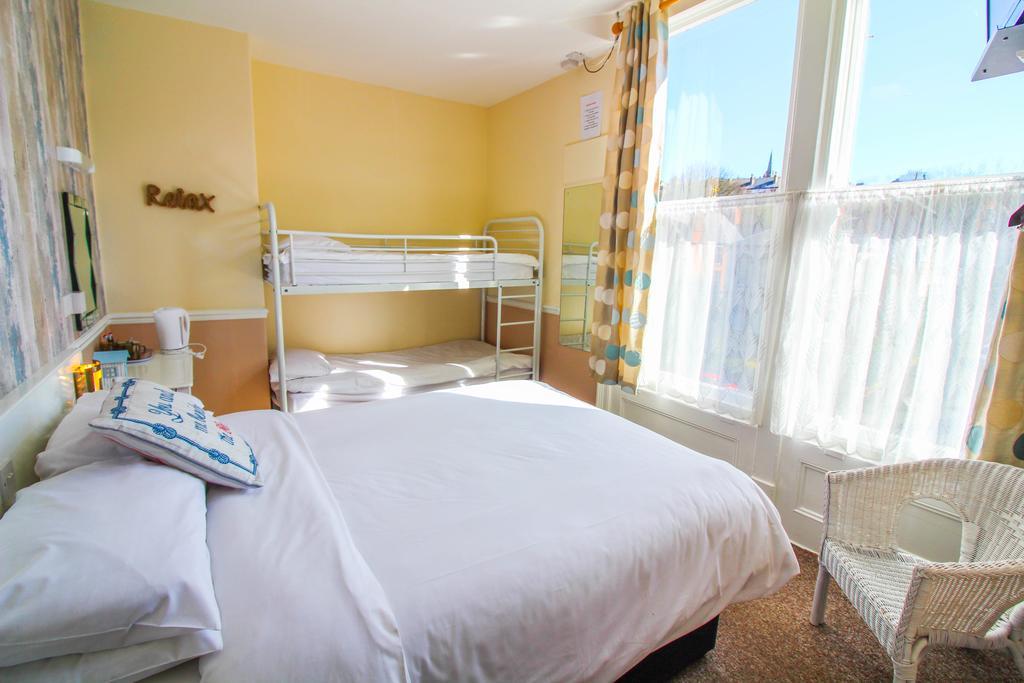 The Scarborough Travel And Holiday Lodge 外观 照片